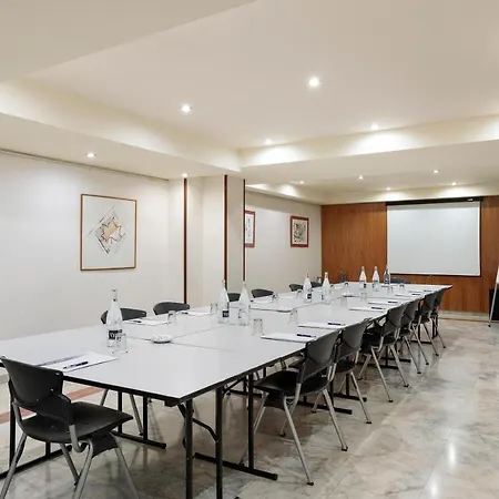 Otel Aranea