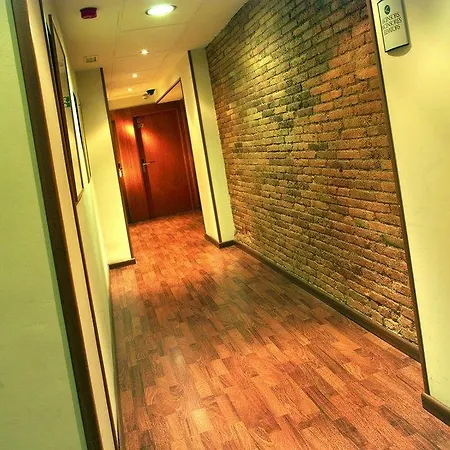 Otel Aranea Barselona