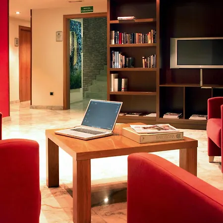 Aranea Otel 3*