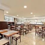 Hotel Aranea