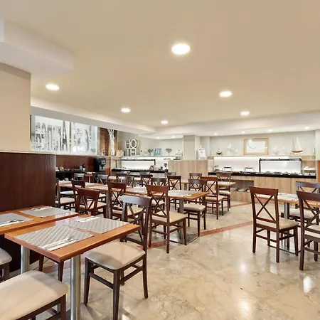 Hotel Aranea
