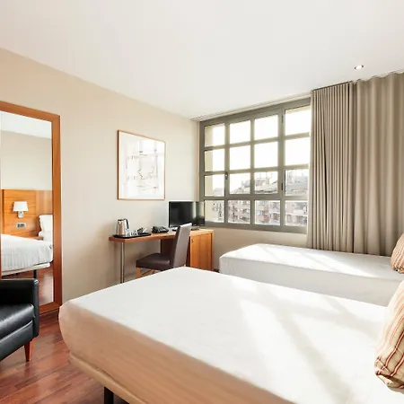 Aranea Hotel 3*