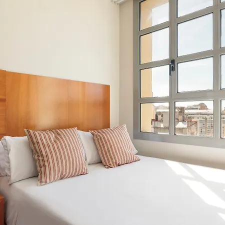Hotel Aranea 3*