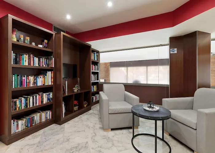 Aranea Hotel 3*